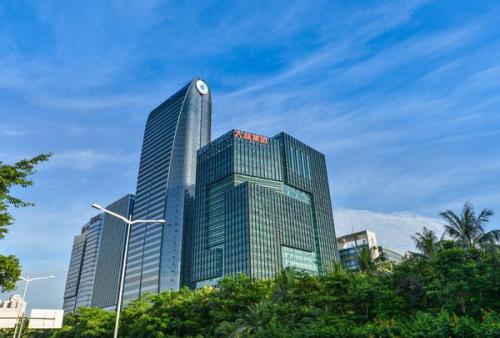 大族激光董事長(zhǎng)高云峰:聚焦戰(zhàn)略新興產(chǎn)業(yè) 大族激光董事長(zhǎng)高云峰:聚焦戰(zhàn)略新興產(chǎn)業(yè)